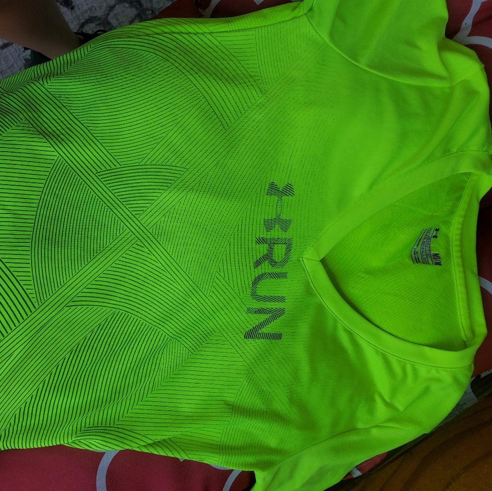 Womens under armour top M